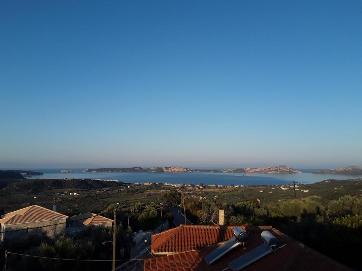 Golden Navarino'S Sunset Pylos Buitenkant foto